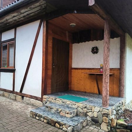 Max Home Tatariw Exterior foto
